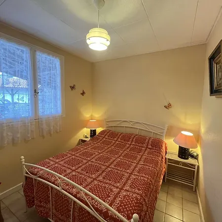 Holiday home Renovee Pres Du Lac, - Fr-1-831-2 Biscarrosse